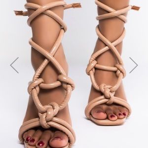 Stiletto sandal in nude